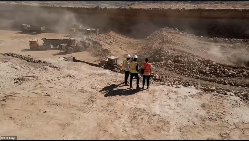 شاهد.. مراحل العمل في البنية التحتية لمدينة 