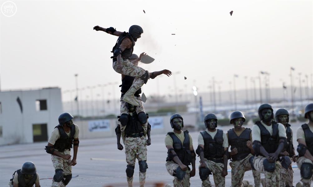 العرض العسكري لقوات الأمن الخاصة برعاية ولي العهد العرض العسكري لقوات الأمن الخاصة برعاية ولي العهد