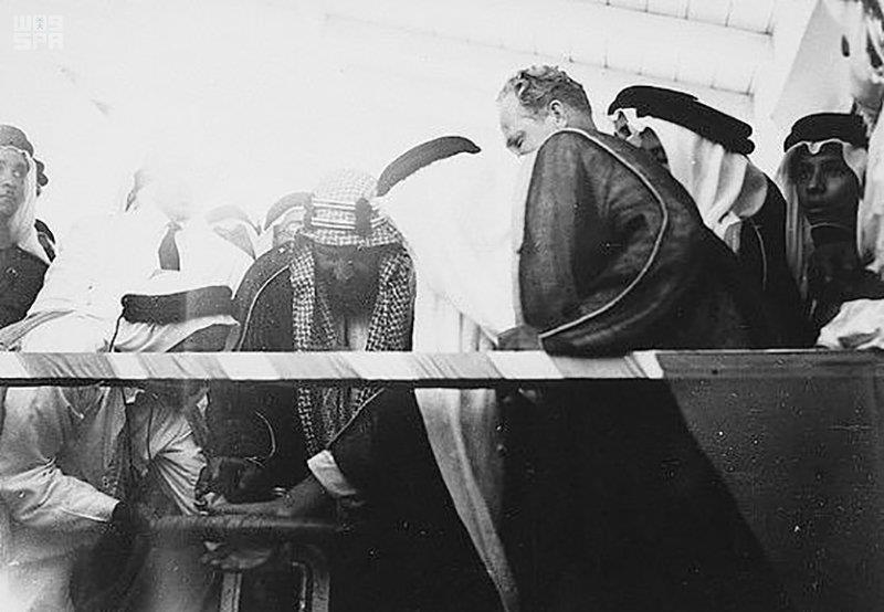 الملك عبدالعزيز