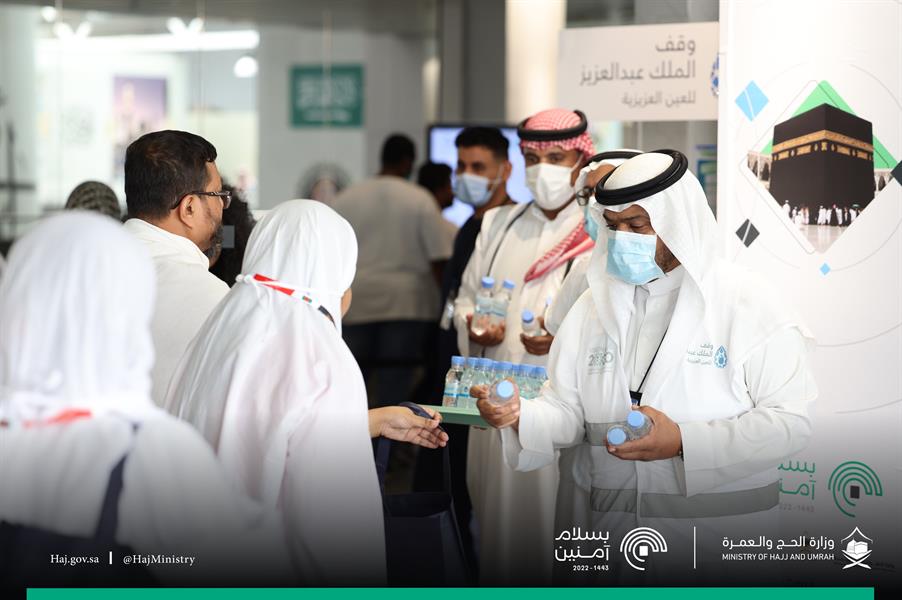 مطار الملك عبد العزيز الدولي بجدة يستقبل أول رحلة للحجاج القادمين من جمهورية بنغلاديش مطار الملك عبد العزيز الدولي بجدة يستقبل أول رحلة للحجاج القادمين من جمهورية بنغلاديش