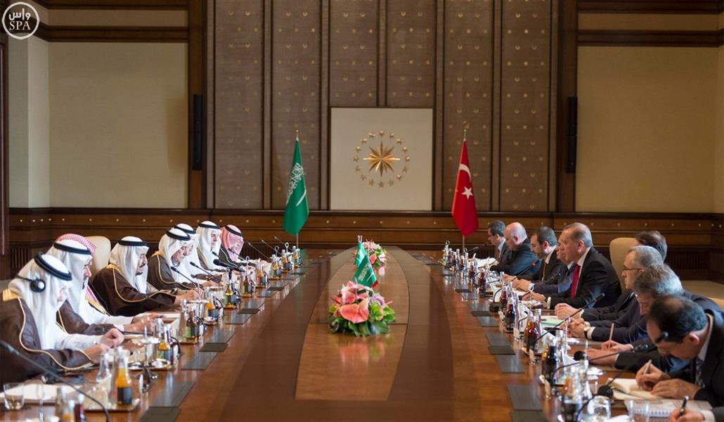 الرئيس التركي وخادم الحرمين الشريفين يعقدان جلسة مباحثات رسمية