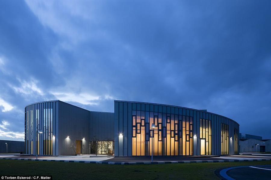 سجن فاخر في العالم 