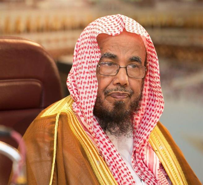 هل يشرع بناء المساجد من زكاة المال؟ "المطلق" يُجيب 