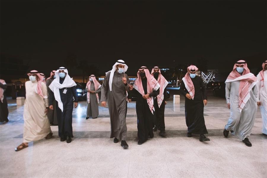 الامير مقرن بن عبدالعزيز