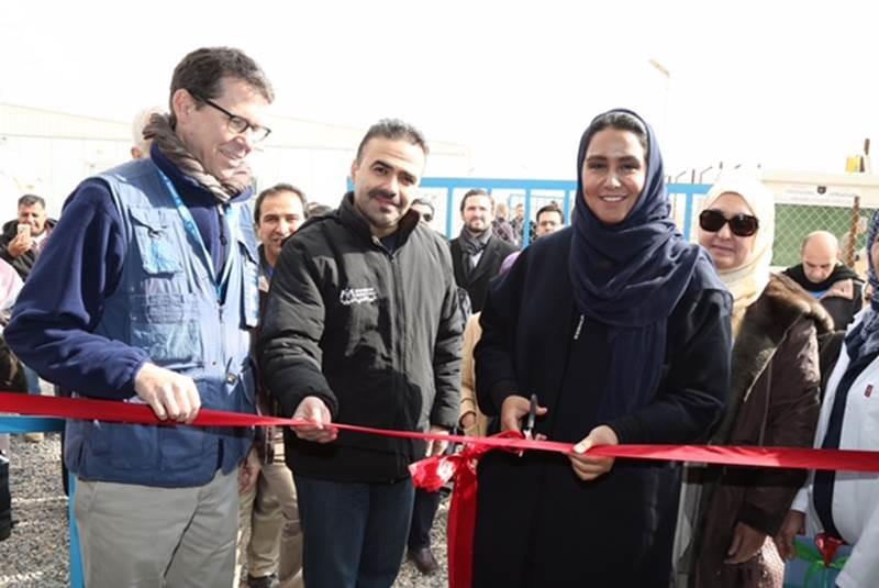 طبيبة سعودية عالجت لاجئين سوريين وقطعت 