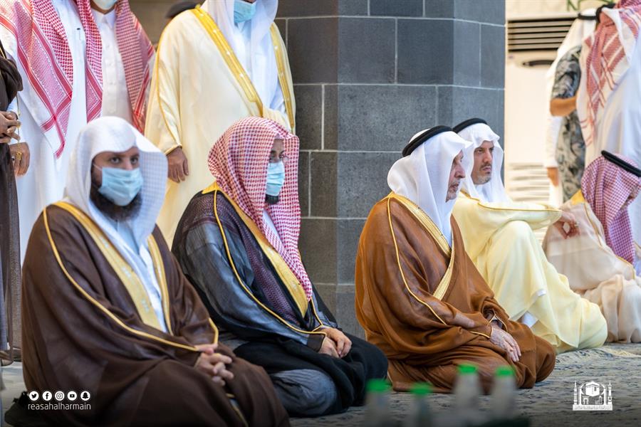 صلاة الاستسقاء في الحرمين الشريفين