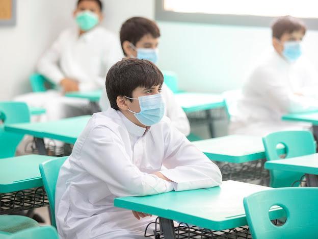 التعليم انتظام 87% من طلبة المرحلتين المتوسطة والثانوية