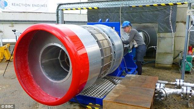 المحرك النفاث الجديد تحت الاختبار