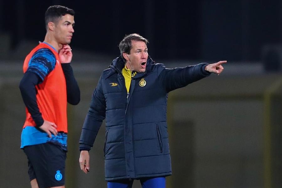 رودي غارسيا المدير الفني لفريق النصر رودي غارسيا المدير الفني لفريق النصر