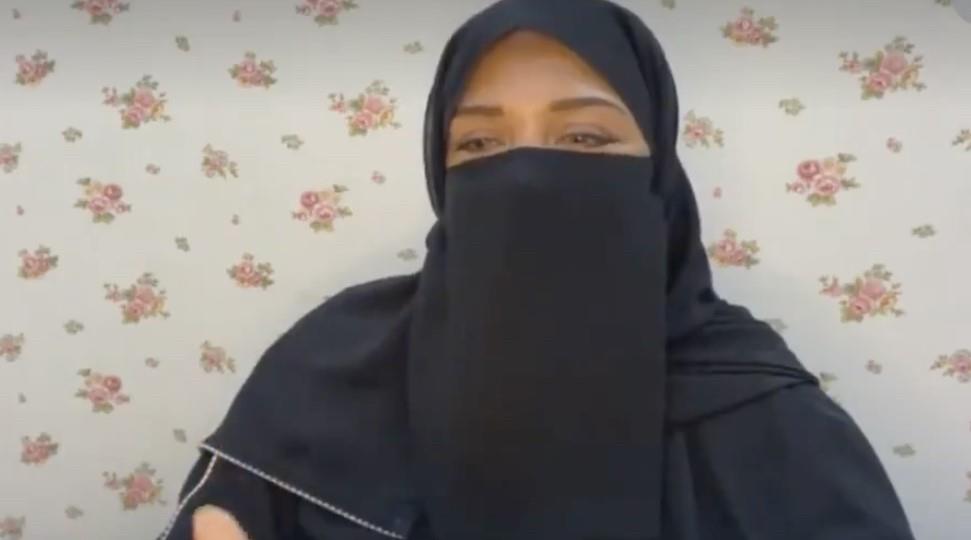 فيديو.. تجنباً لـ "الجمود الفكري".. مستشارة أسرية تدعو الزوجات لتشجيع أندية أزواجهن 