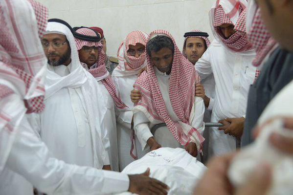 صلاة الجنازة على شهيدي حرس الحدود 