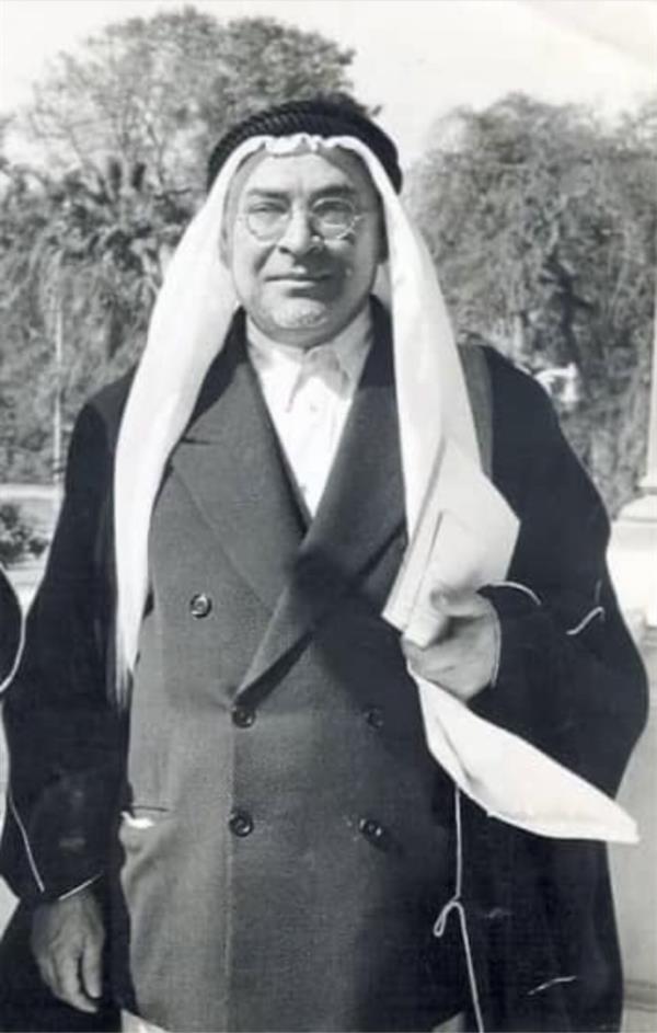 فؤاد شاكر 