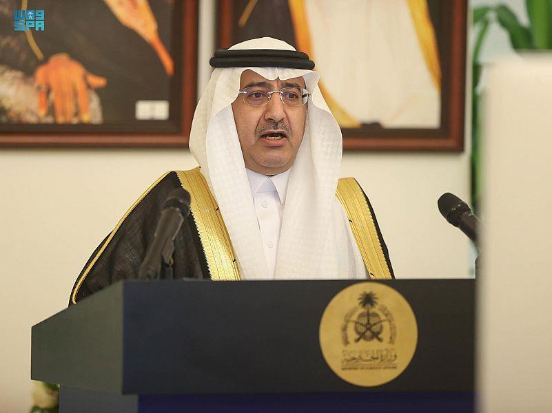 السفراء المعينون حديثاً لدى عدد من الدول يؤدون القسم أمام خادم الحرمين