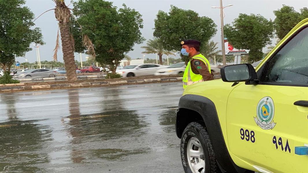 "الدفاع المدني" ينبه لهطول أمطار رعدية على منطقتي الرياض والقصيم 