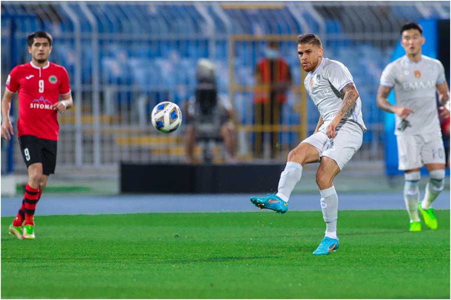 الهلال واستقلول