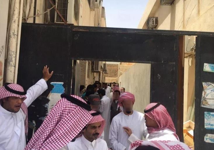 عمل الرياض يضبط 36 وافداً في شقق سكنية خصصوها لصيانة الجوالات