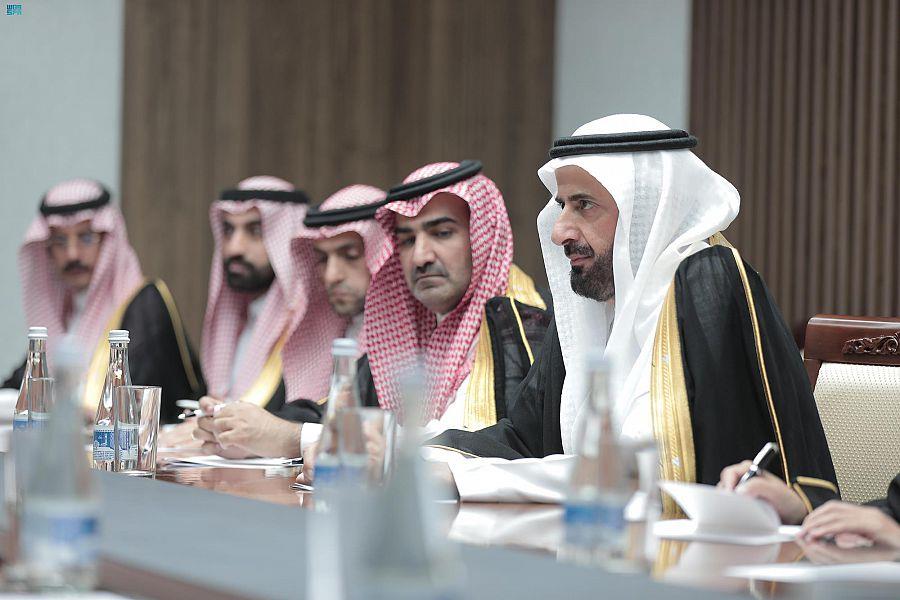 وزير الحج والعمرة الدكتور توفيق الربيعة