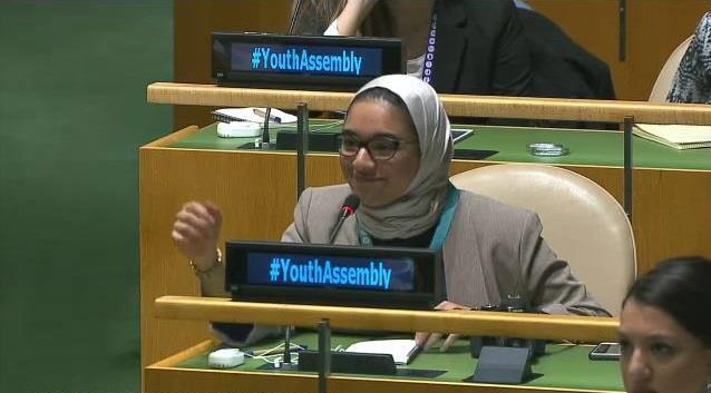 بالصور.. اختيار الشابة 