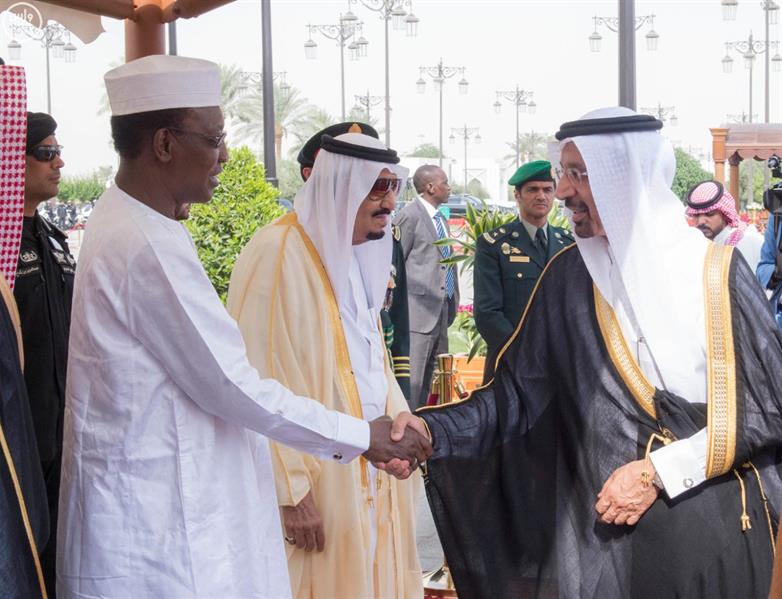  خادم الحرمين الشريفين يستقبل فخامة رئيس جمهورية تشاد
