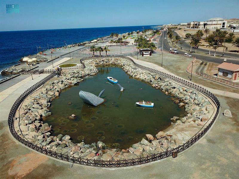 مشاهد خلابة للواجهة البحرية في ضباء على ضفاف البحر الأحمرش