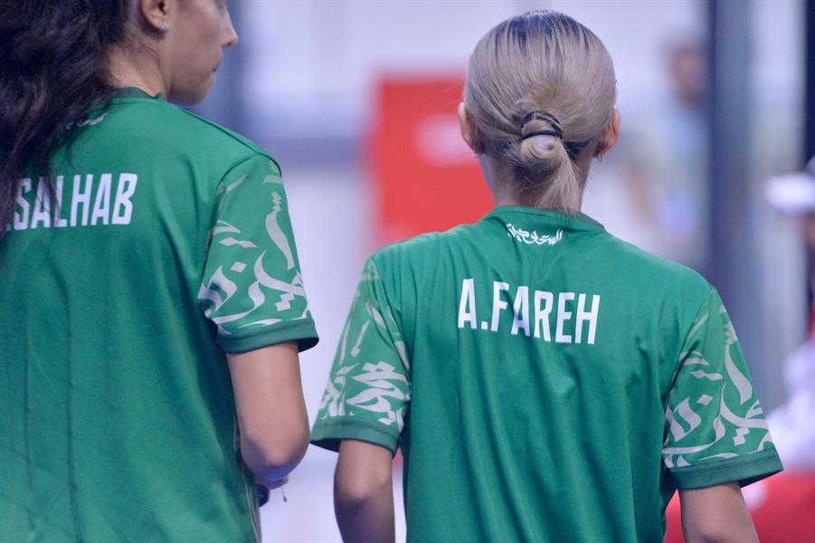 أخضر البادل للسيدات