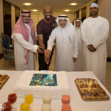 الهلال يودع الحبسي باحتفالية مبسطة الهلال يودع الحبسي باحتفالية مبسطة