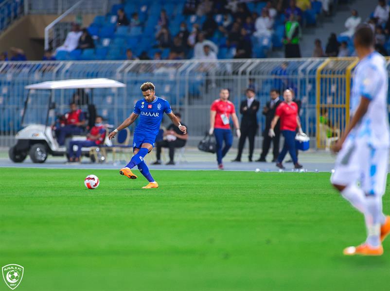 الهلال وأبها