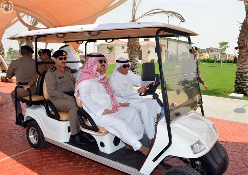بالصور.. الأمير مشعل بن ماجد يفتتح منتزة ذهبان البحري بجدة
