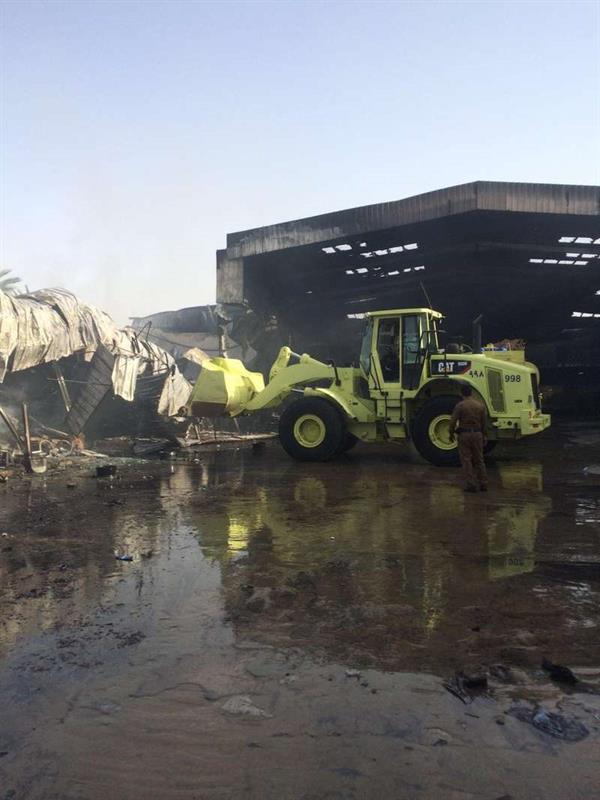 احتراق مركز لصيانة السيارات بوادي الدواسر