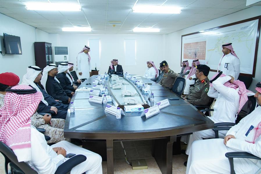  محافظ الأحساء يرأس الاجتماع التنسيقي الأول لمشروع تطوير وتوسعة مطار الأحساء الدولي