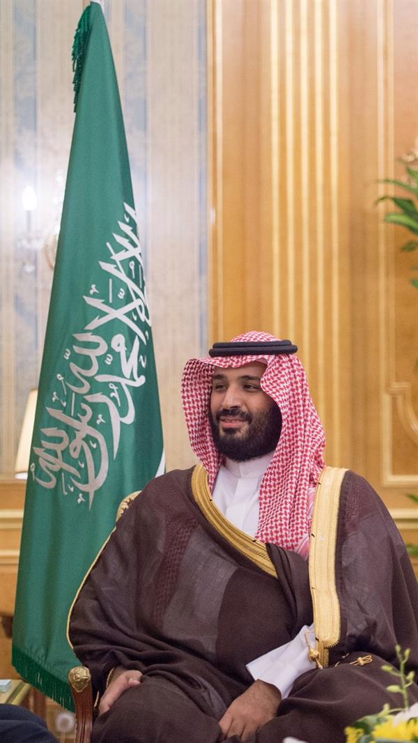 نائب خادم الحرمين الشريفين يلتقي قائد القيادة المركزية بالجيش الأمريكي