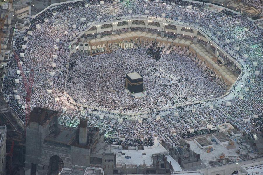 كم عدد الحجاج الذين خدمتهم السعودية خلال 10 سنوات ماضية؟