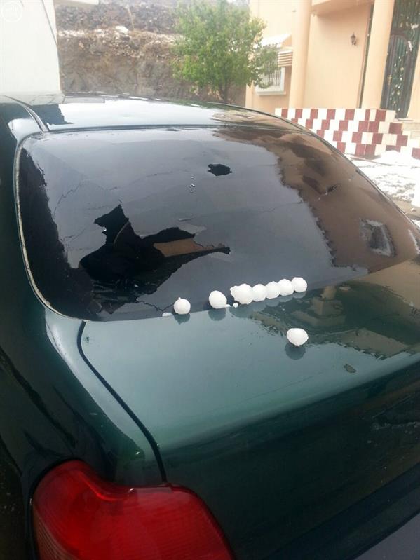 مدني الباحة ينقذ 11 مركبة محتجزة خلال أمطار الـ 48 ساعة