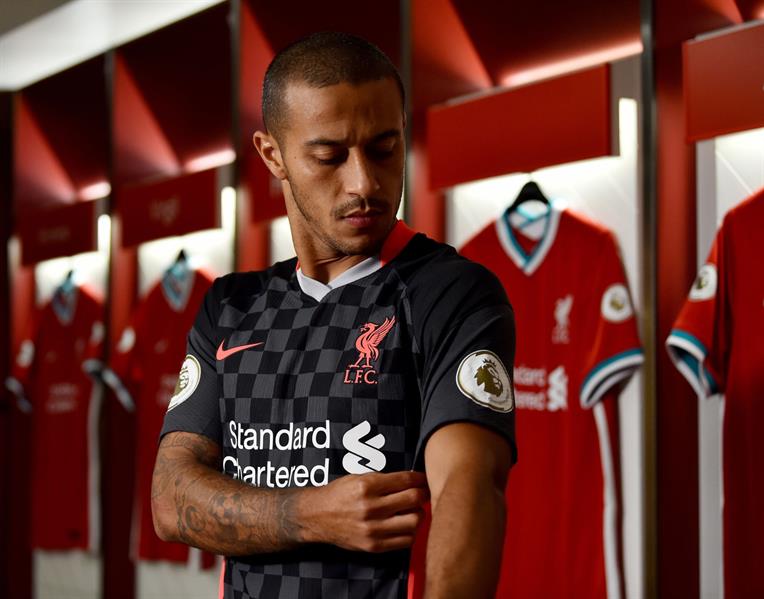 ليفربول يضم تياغو ألكانتارا