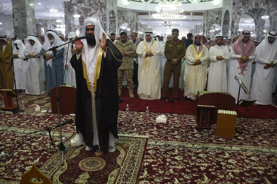 جموع المصلين يؤدون صلاة عيد الأضحى في الحرمين ومختلف أنحاء المملكة