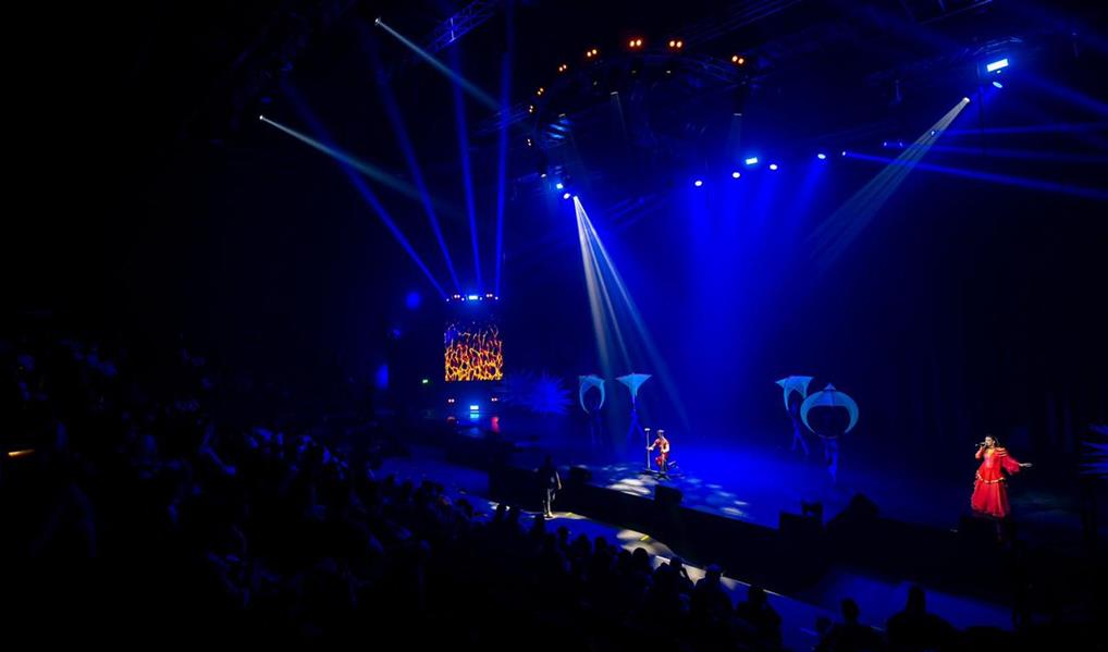 السيرك الغنائي العالمي ينتزع إعجاب زوار موسم الرياض