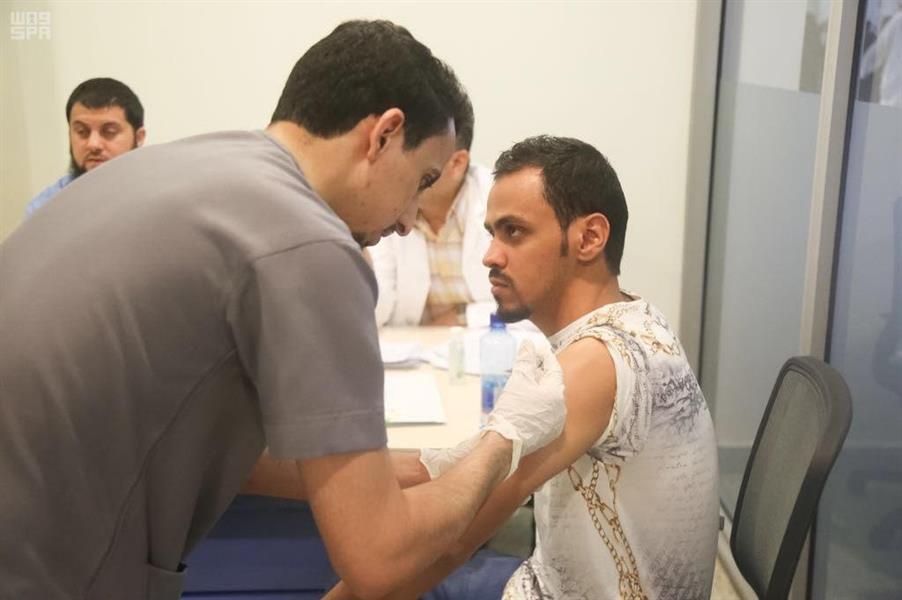 لقاح الانفلونزا اجباري على حجاج الداخل لأول مرة لقاح الانفلونزا اجباري على حجاج الداخل لأول مرة