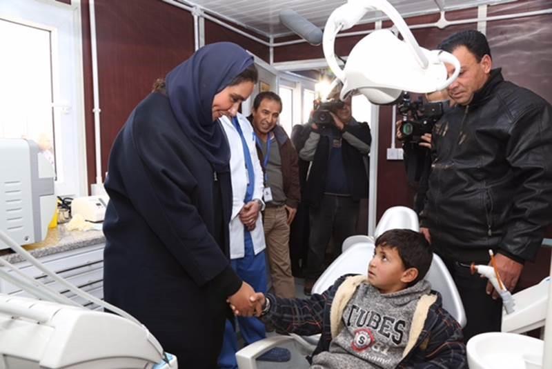 طبيبة سعودية عالجت لاجئين سوريين وقطعت 