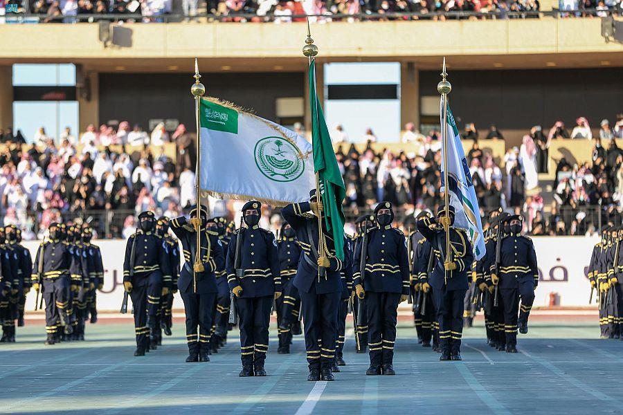 [١٠:٣٧ م] Wahib Aljalal "الأمنية" تدفع بمتدربات الدورة الرابعة لـ"ميادين العزة".. والخريجات: جاهزات لـ"خدمة الوطن"