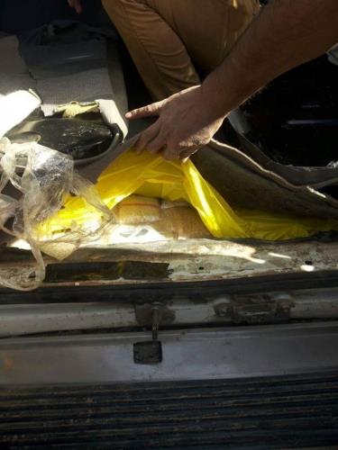 بالصور.. إحباط تهريب 4 مليون حبة مخدرة مخبأة في سيارة قادمة من الأردن