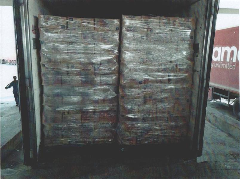 بالصور.. إحباط تهريب 19 ألف زجاجة خمر داخل إرسالية خضار بجمرك البطحاء بالصور.. إحباط تهريب 19 ألف زجاجة خمر داخل إرسالية خضار بجمرك البطحاء