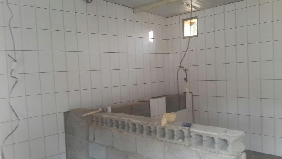 بالصور.. العثور على مزرعة دواجن مخالفة للاشتراطات الصحية باسطبل خيل بنجران بالصور.. العثور على مزرعة دواجن مخالفة للاشتراطات الصحية باسطبل خيل بنجران