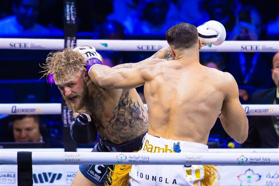 نزال الحقيقة