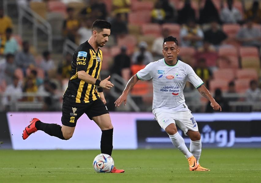 رومارينهو يتقدم لـ 