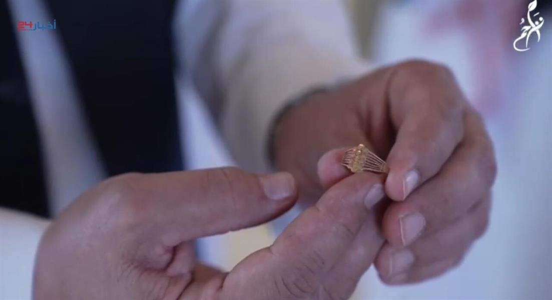 بعد تبرعها بخاتمها الوحيد في حملة تراحم تبوك.. فاعل خير يسوم خاتم 