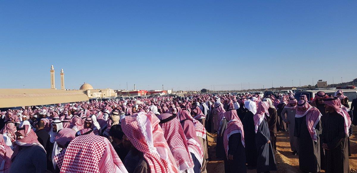 جموع غفيرة تشيّع مُقرِئاً للقرآن هندي الجنسية في بريدة