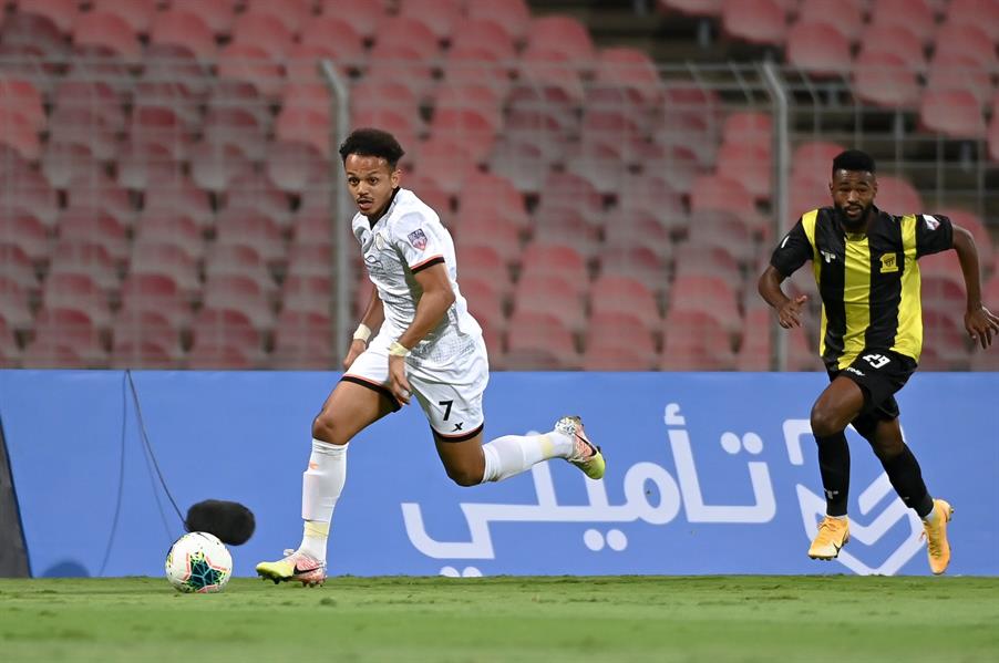 مباراة الاتحاد والشباب