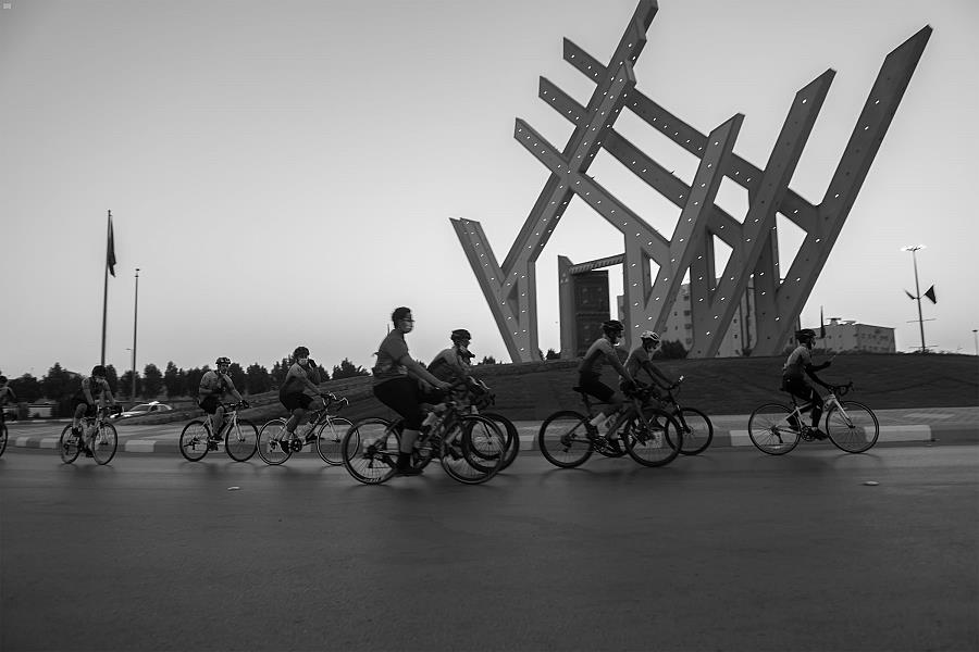 قطعوا مسافة 90 كلم.. 