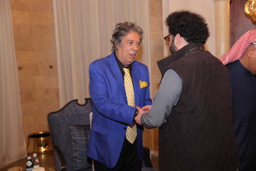 تركي آل الشيخ يلتقي عدداً من الفنانين العرب المشاركين في ليلة 