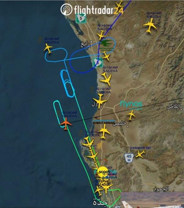 فيديو.. هبوط اضطراري لطائرة في مطار الملك عبدالعزيز.. ومصادر: تعرضت لخلل فني